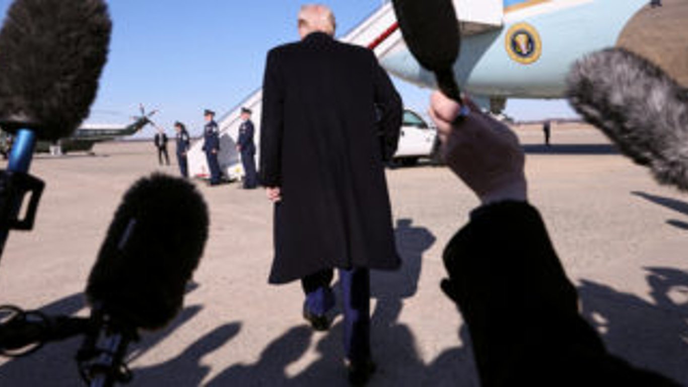 El futuro incierto de EE. UU.: un análisis crítico entre Stephens y Collins