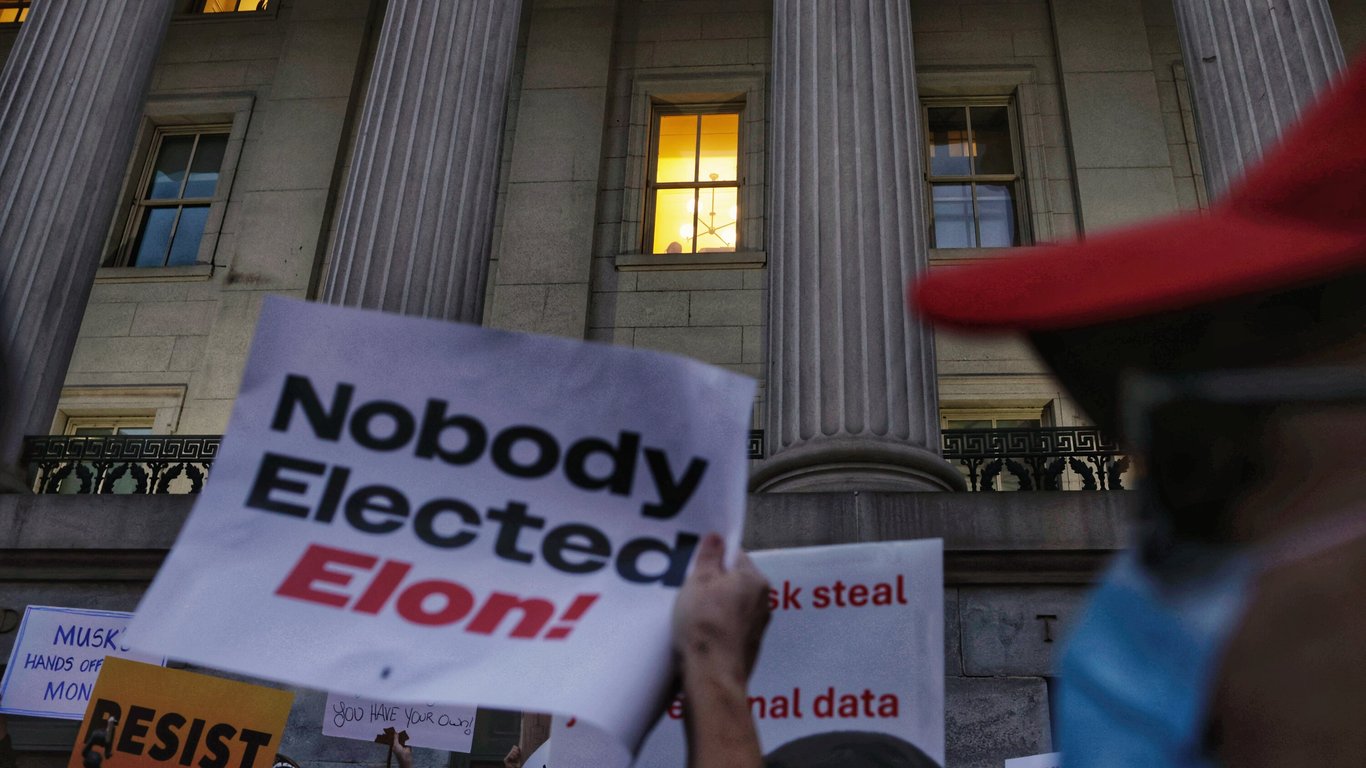 Juez federal limita acceso de Musk a datos del Tesoro tras demanda de fiscales generales