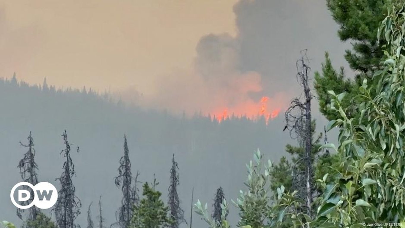 Incendio forestal arrasa zona turística de Jasper en las Rocosas canadienses: evacuaciones y caos en medio de emergencia ambiental