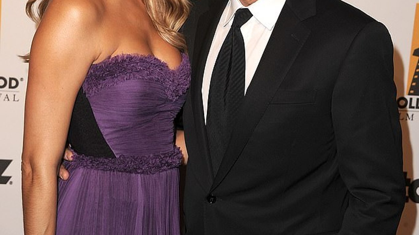 Stacy Keibler florece en la vida familiar tras la decepción amorosa con George Clooney.