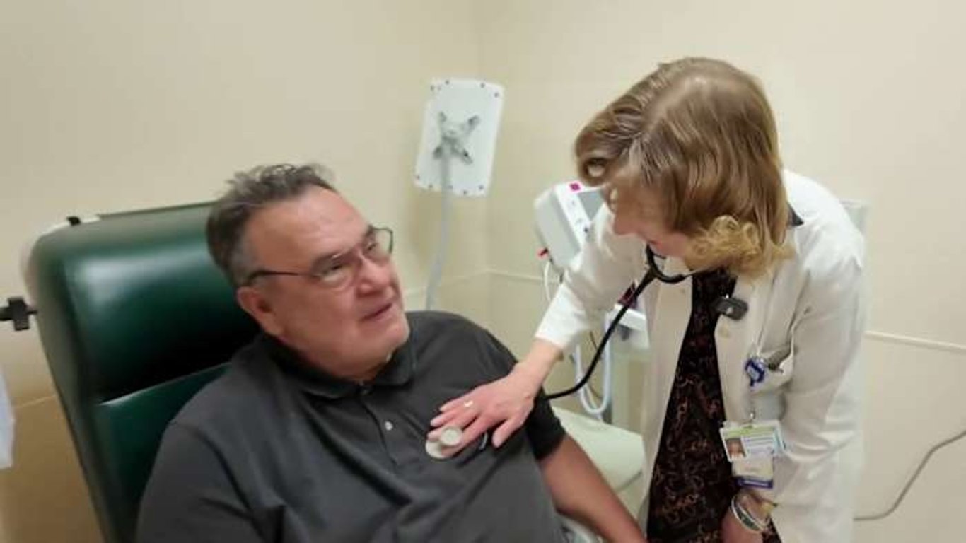 El innovador ensayo de Harris Health ofrece nuevas esperanzas para los pacientes con cáncer en Houston.