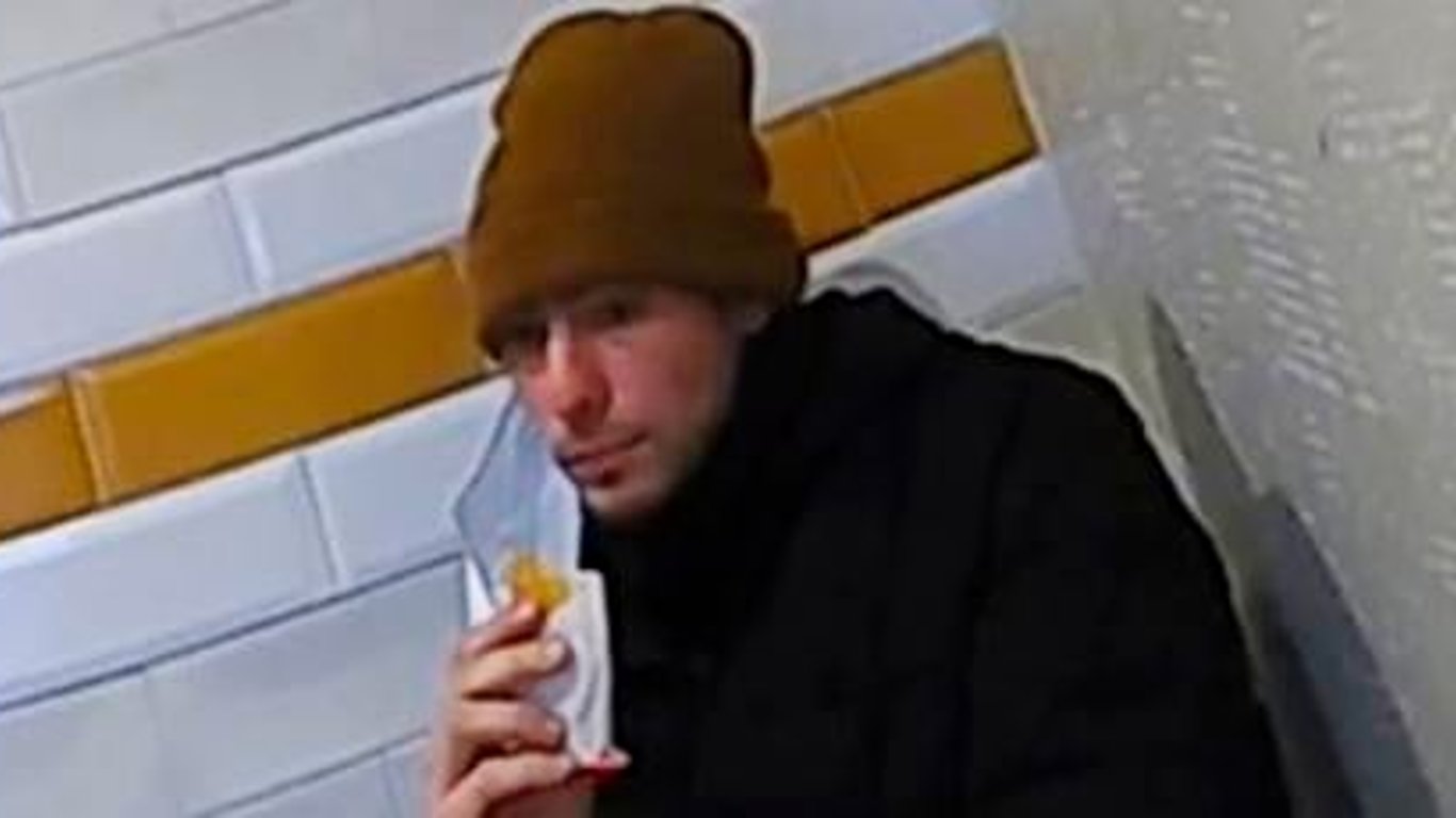 Sospechoso arrestado por el asesinato del CEO de UnitedHealthcare, Brian Thompson, en Manhattan.