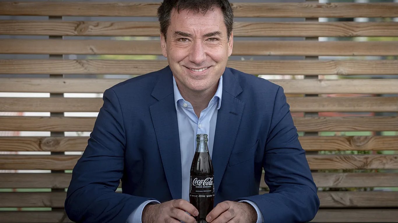 Carlos Martín Carrión redefine el liderazgo en Coca-Cola con enfoque humano y social