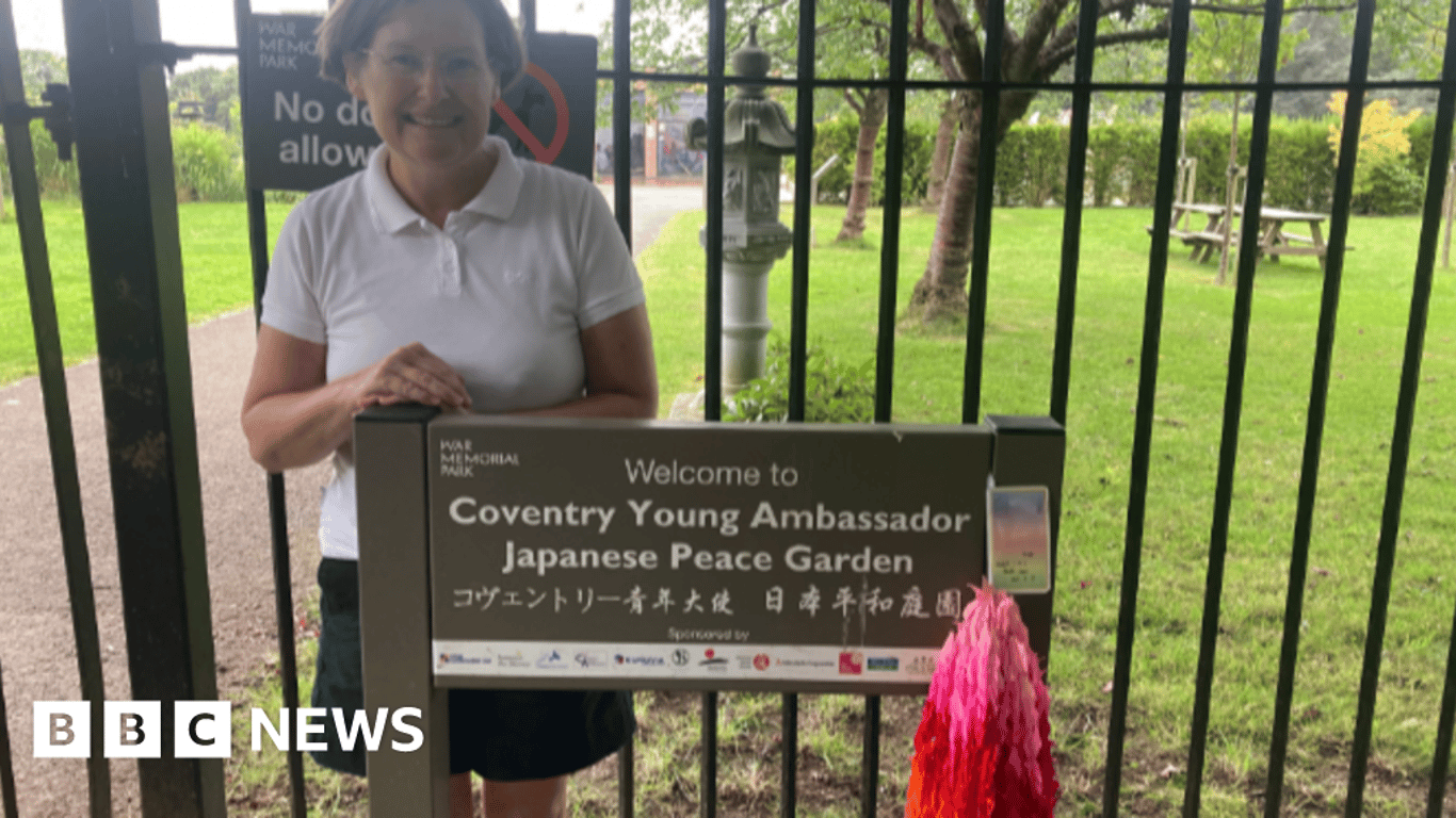 Coventry rinde homenaje a Hiroshima: Un día de recuerdo, resiliencia y esperanza por la paz.