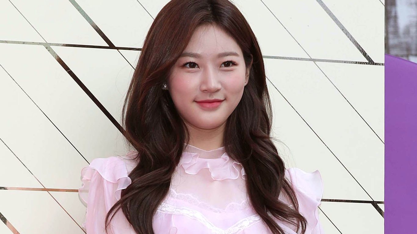 Tragedia de Kim Sae-ron revela el devastador impacto del ciberacoso en Corea del Sur