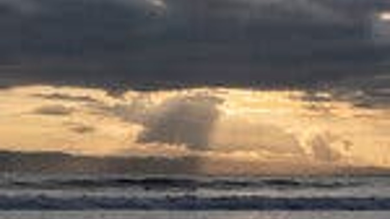 Surf y espiritualidad: Chandler Brownlee conecta fe y olas en Costa Rica