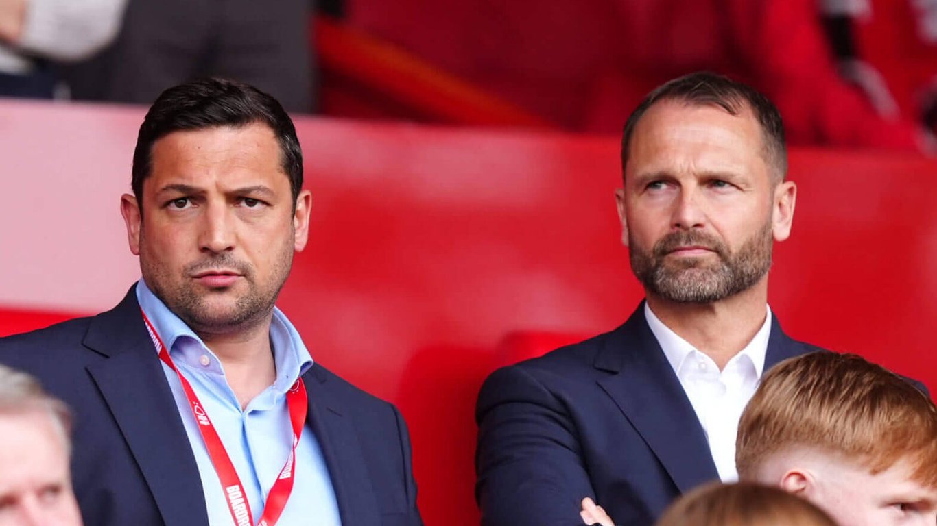 Ventana de Transferencias de la Premier League: Los Clubes Examina a los Tomadores de Decisiones en Medio de Éxitos Mixtos