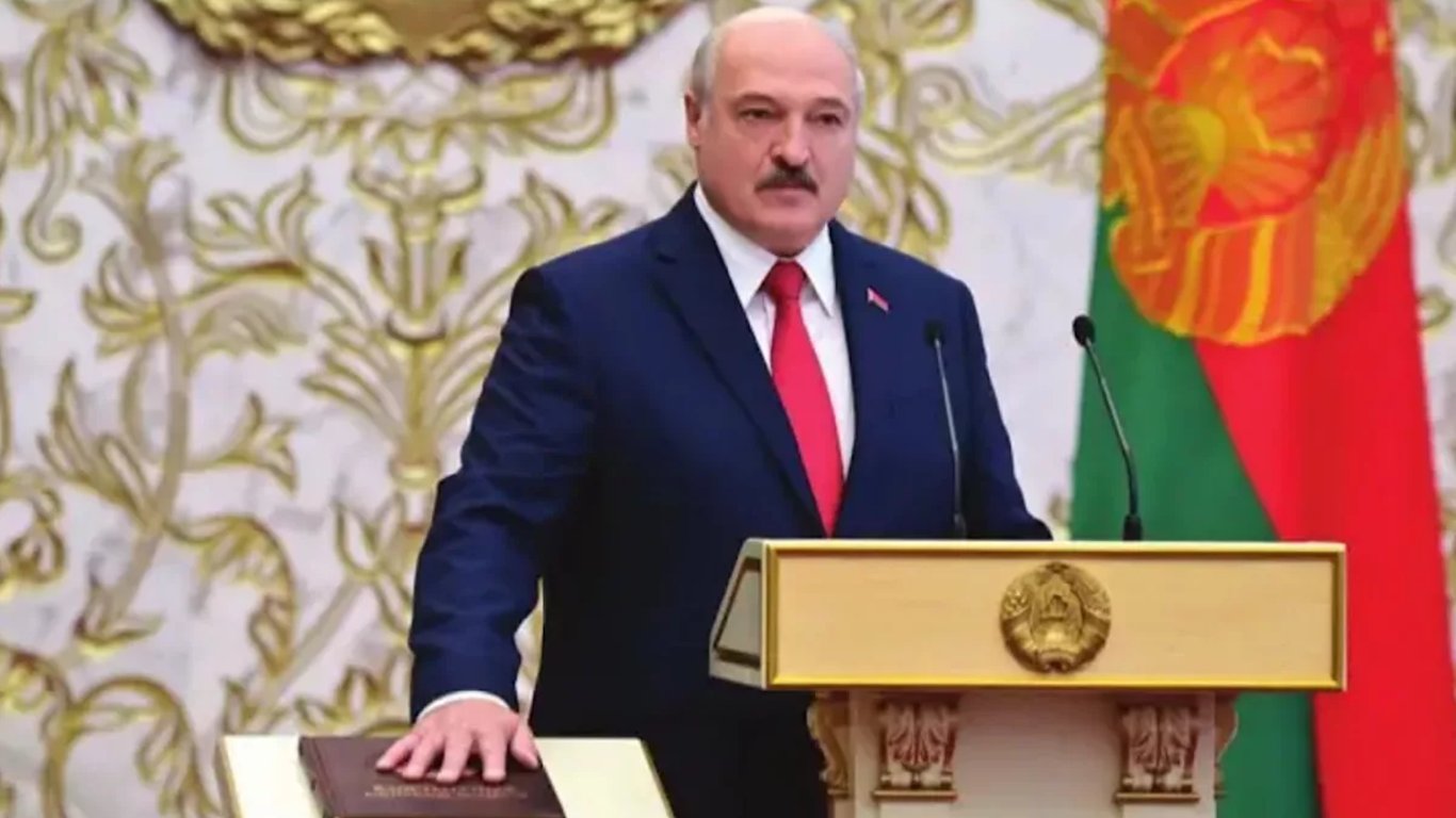 El Resurgimiento de la Autocracia: Bielorrusia y el Cambio Global Alejado de los Valores Democráticos.