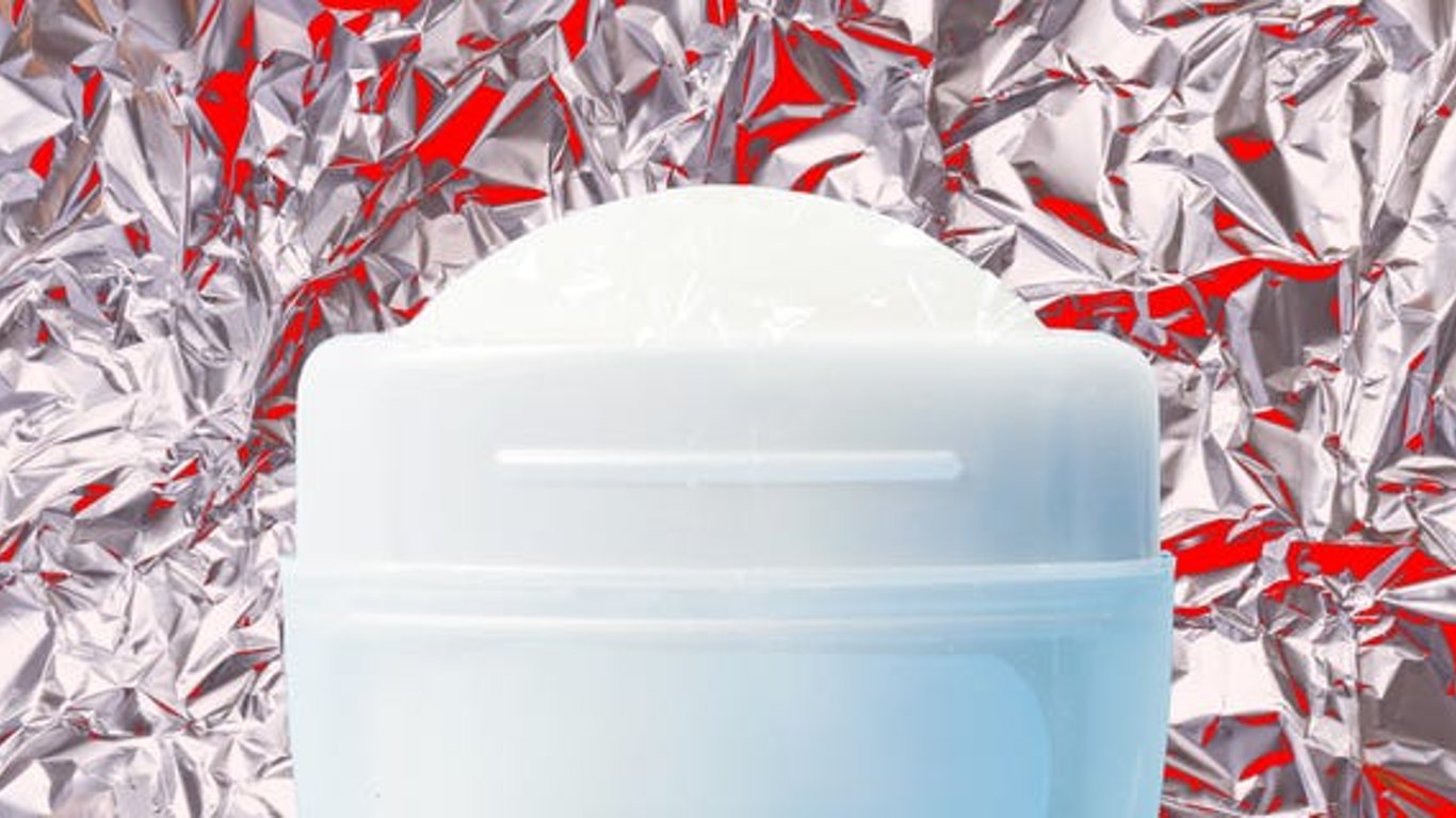 Mitos del antitranspirante desmentidos: La verdad detrás del supuesto vínculo entre el aluminio y el cáncer.