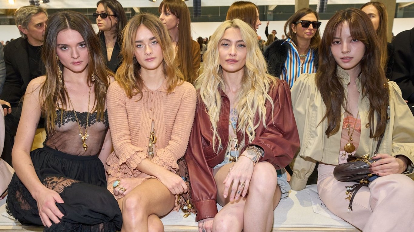 Chloé deslumbró en París con una colección que redefine la moda contemporánea