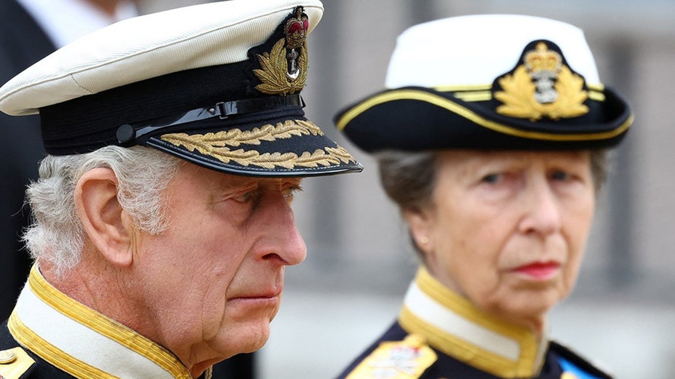 El Compromiso Inquebrantable de la Princesa Ana: La Real que Más Trabaja se Niega a Jubilarse.