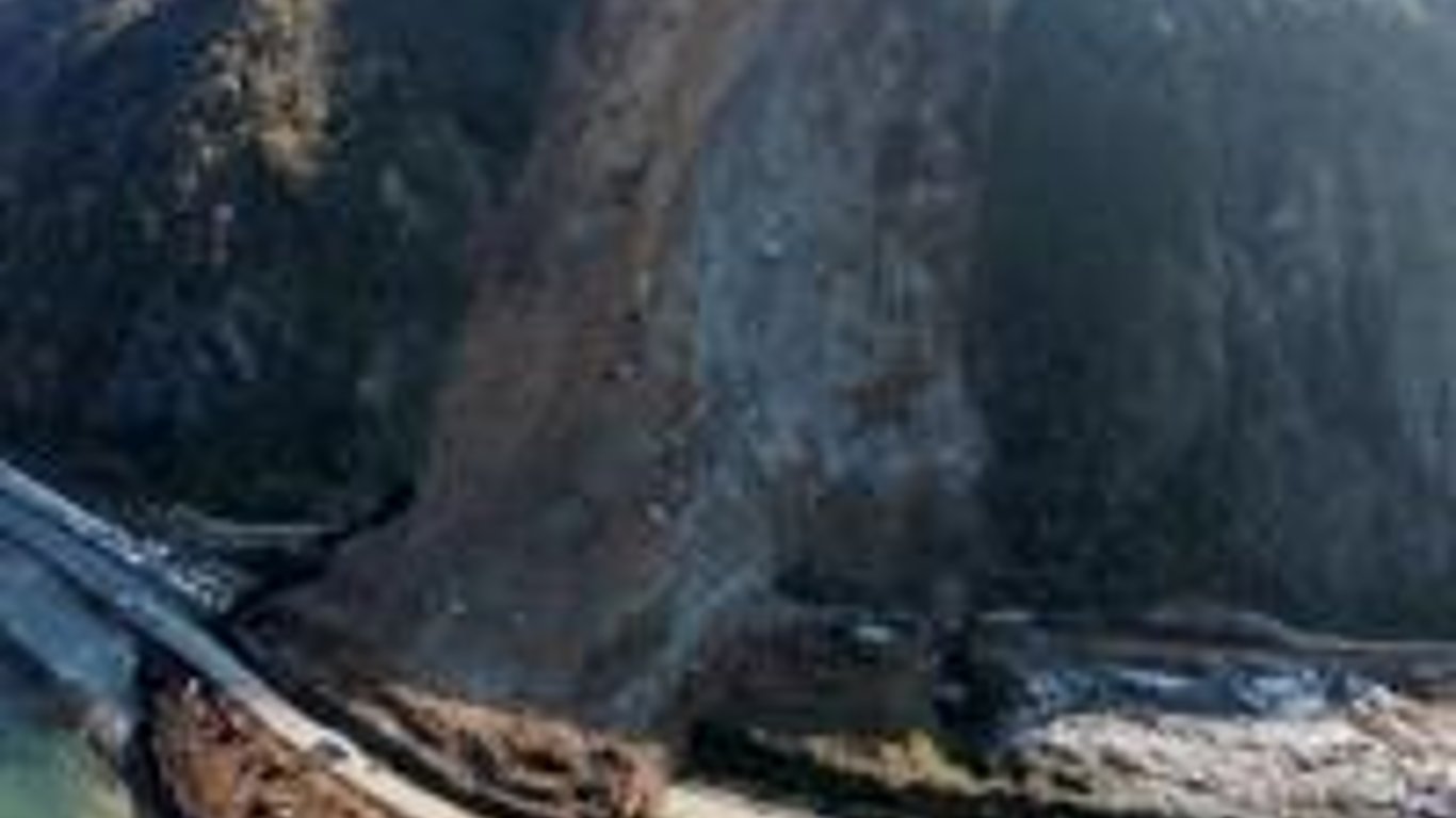 Deslizamiento de tierra en Turquía cobra vidas y provoca llamados urgentes a mejorar las medidas de seguridad.