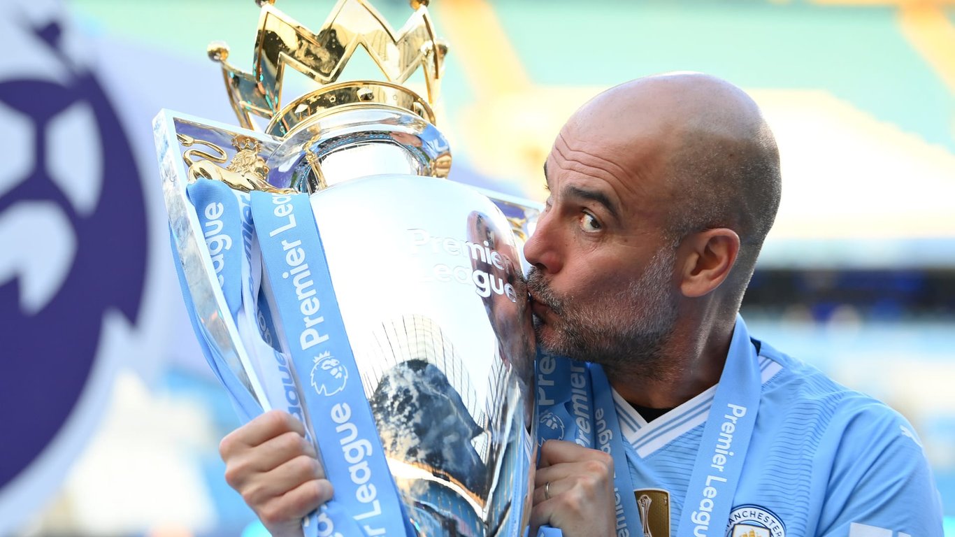 El viaje del Manchester City en 2024: Triunfos, turbulencias y el camino hacia la gloria.