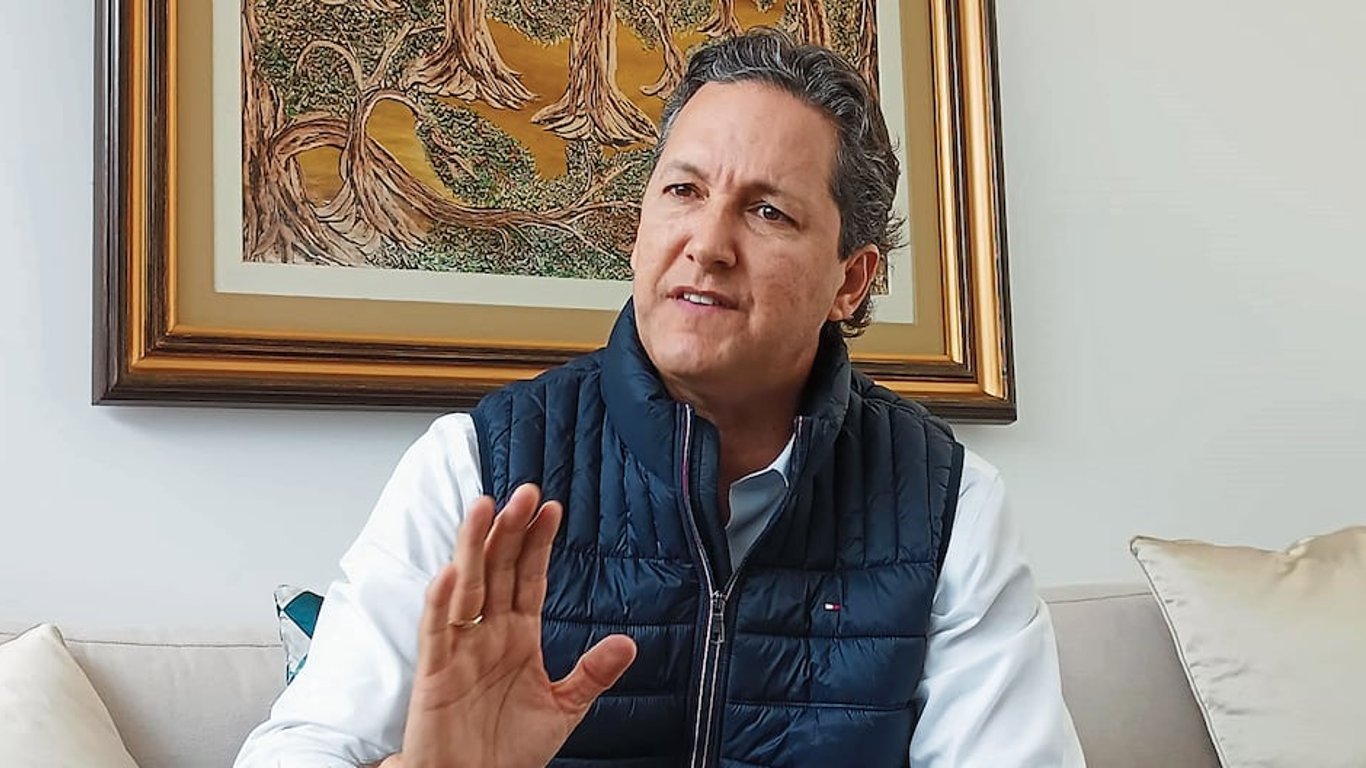 Daniel Salaverry denuncia venganza política tras su condena a ocho años de prisión