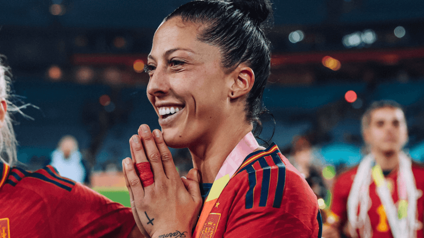 De la gloria en la Copa del Mundo a las batallas en el tribunal: la lucha de Jenni Hermoso por la justicia.