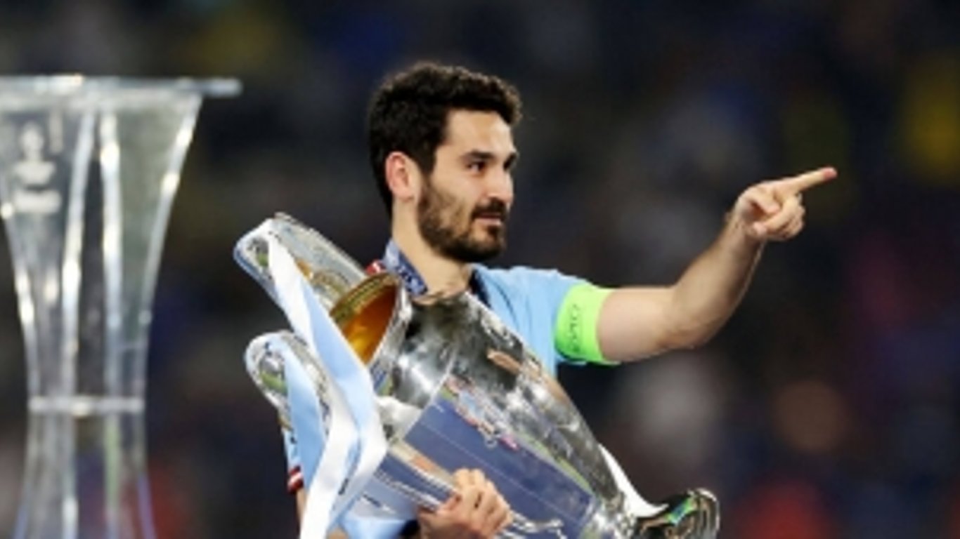 Gündogan contempla un regreso al Manchester City mientras se desarrolla el drama de la ventana de transferencias.