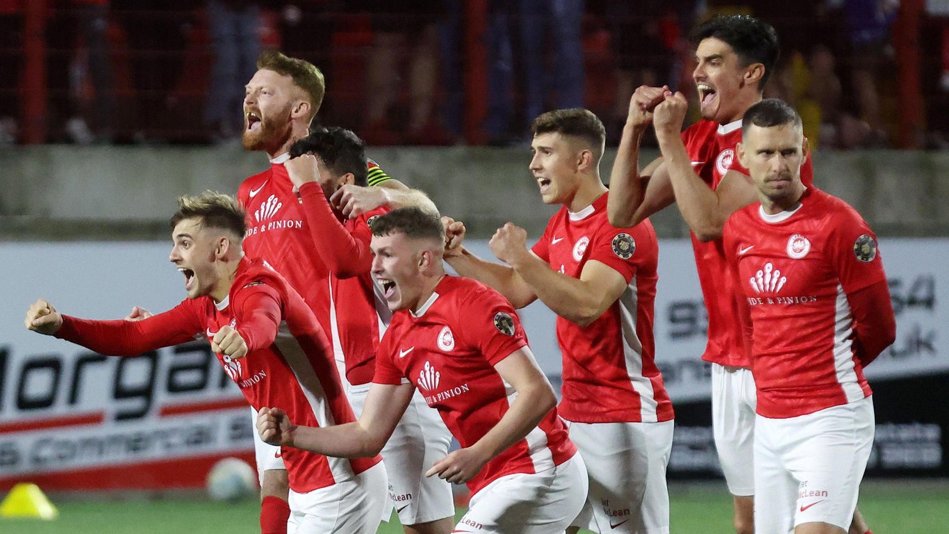 Larne FC hace historia con su debut en la UEFA Conference League: una nueva era para Irlanda del Norte.