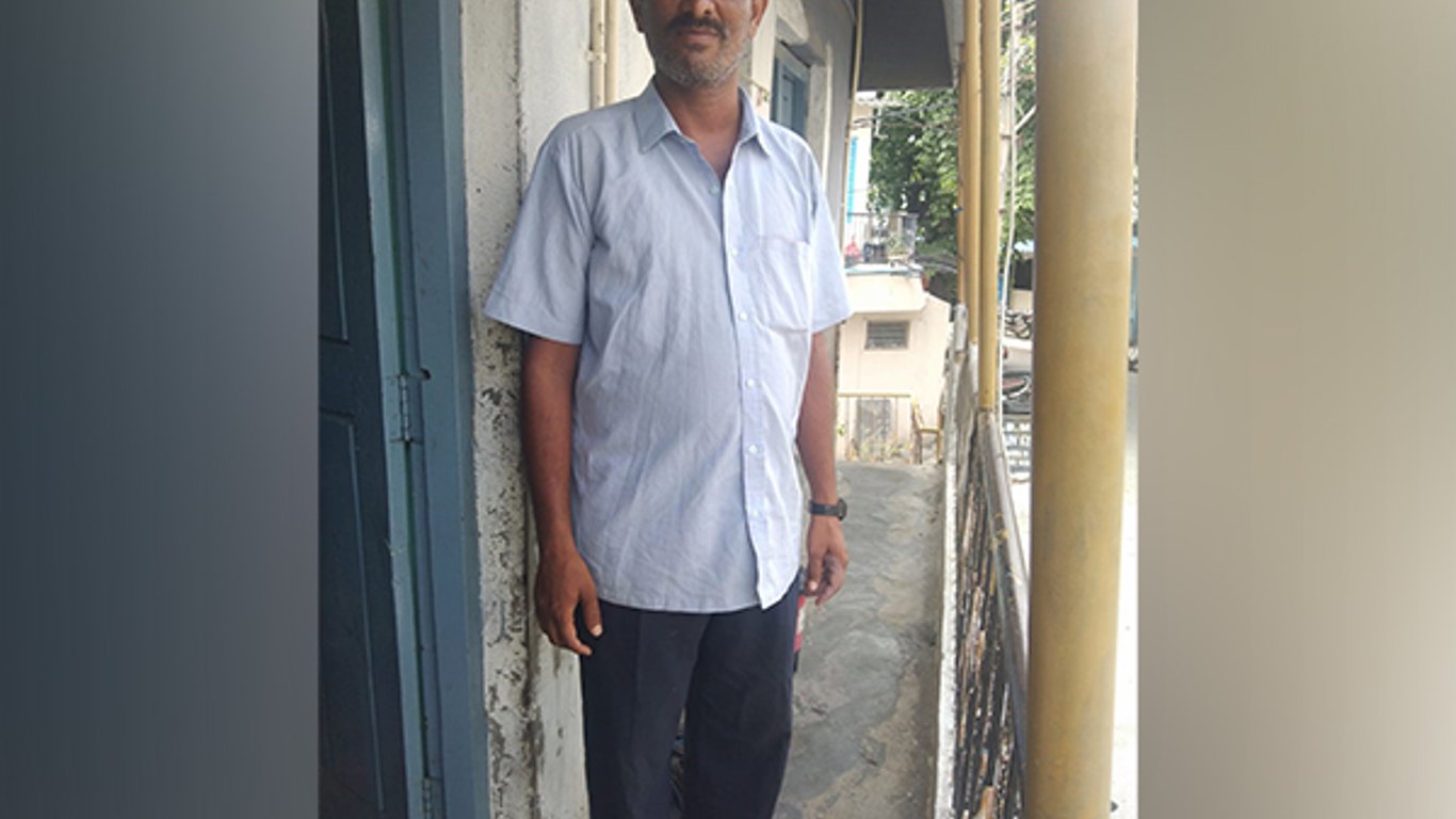 El trágico accidente de un hombre ciego genera esperanza al salvar vidas con sus órganos en Karnataka.