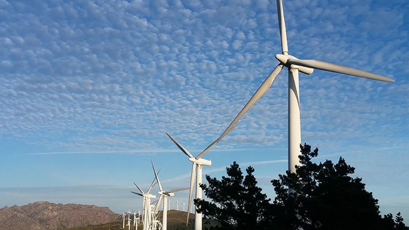 Galicia activa la repotenciación de 20 parques eólicos para potenciar energía renovable
