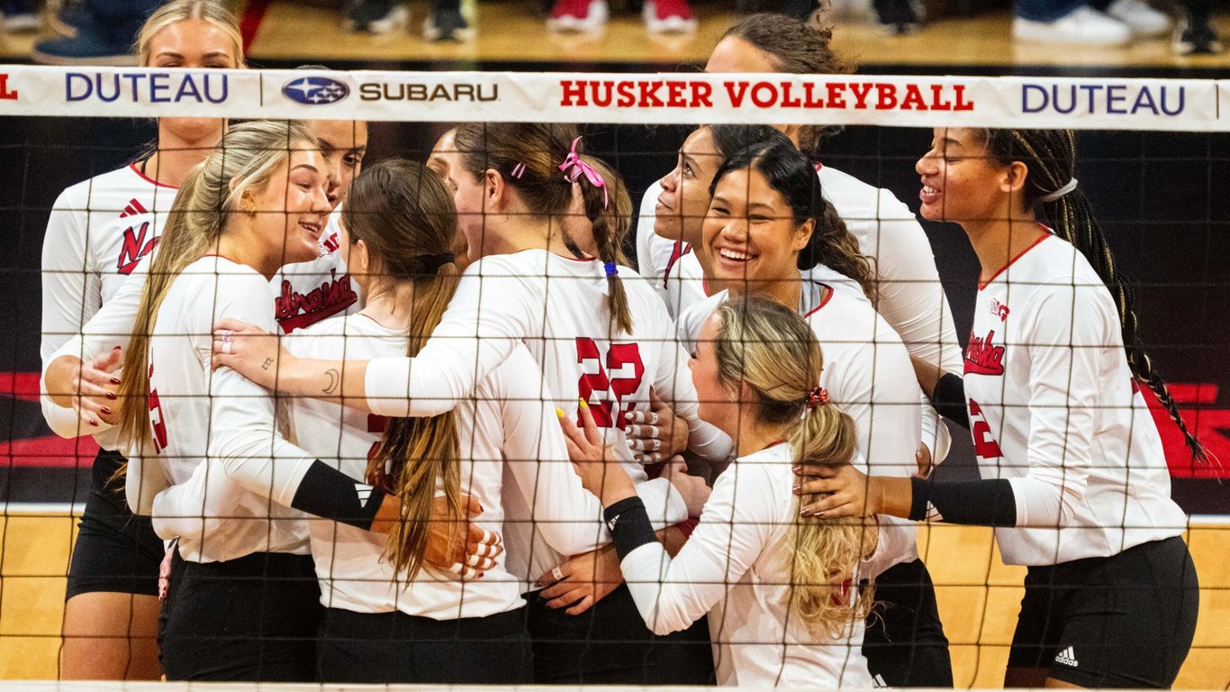 Los Cornhuskers de Nebraska buscan redención en la Final Four tras la decepción de la temporada pasada.