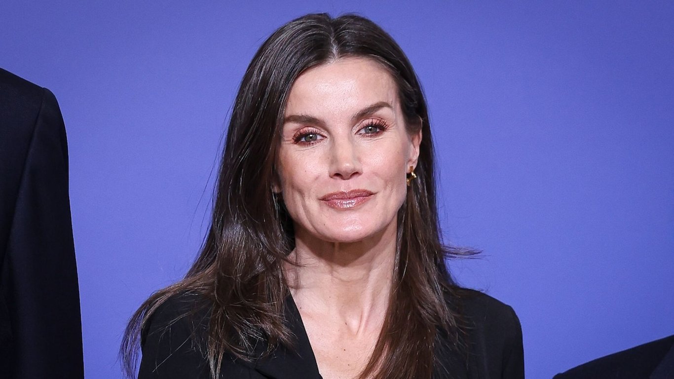 La reina Letizia: símbolo de modernidad y conexión emocional en la monarquía española