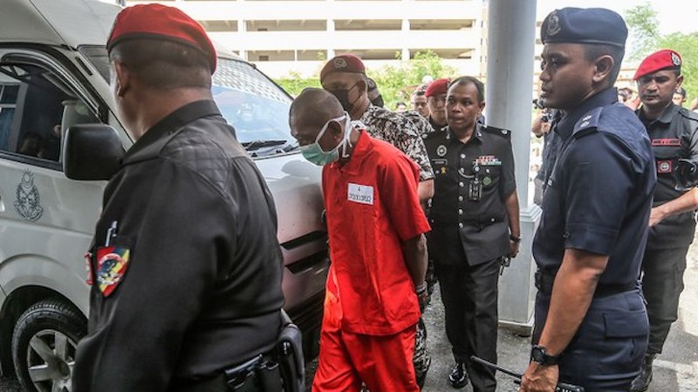 El Preocupante Descenso de Malasia: De la Democracia a la República Bananera en Medio de la Corrupción y la Inestabilidad.