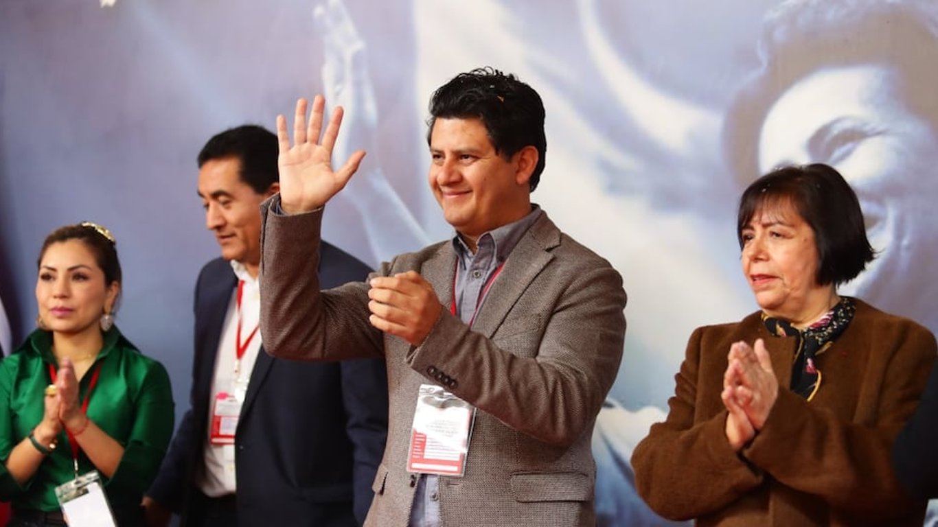 Debate sobre financiamiento político en Perú genera polarización y críticas fuertes