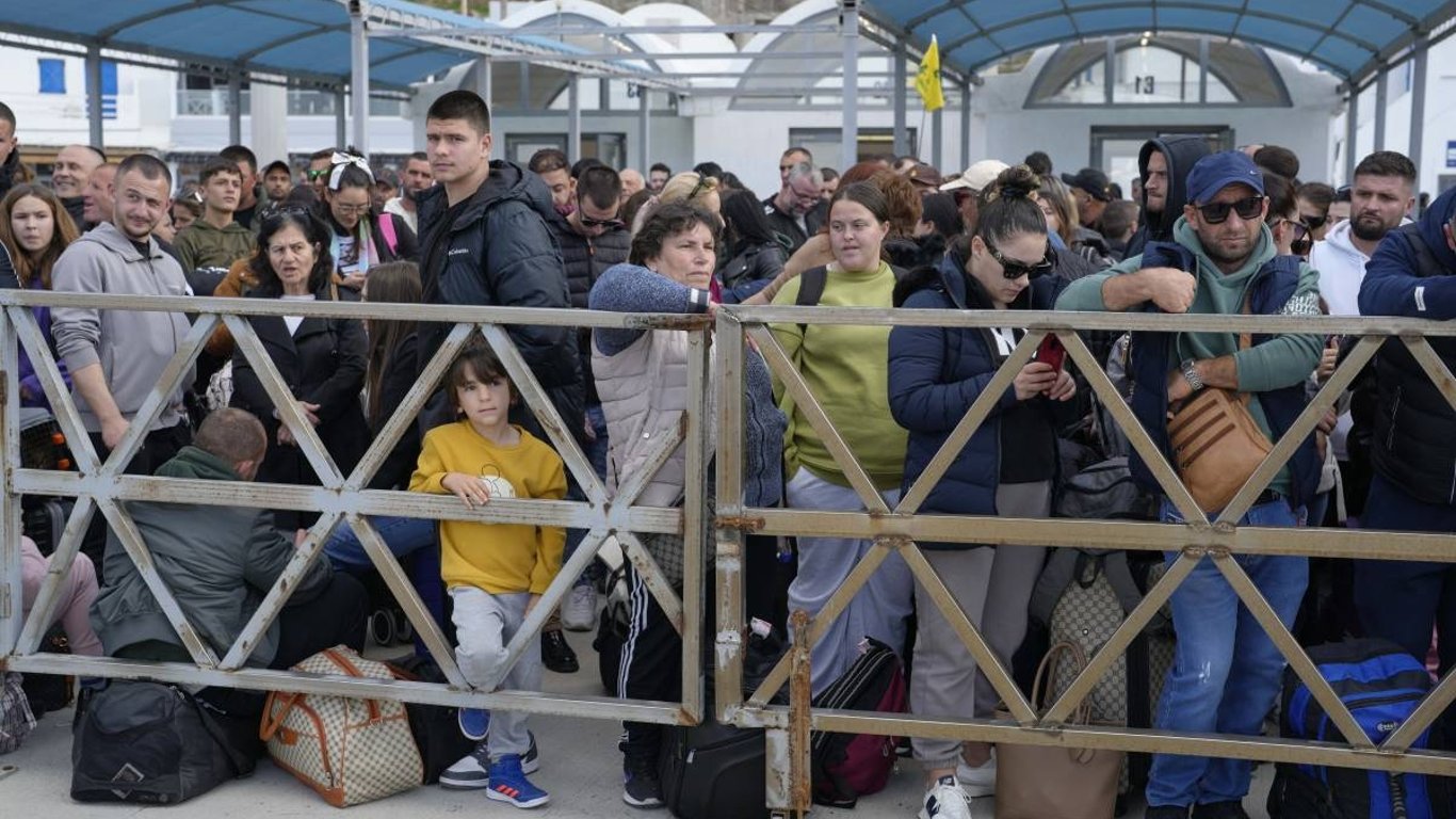 Oleada Sísmica Sacude Santorini: Residentes en Alta Alerta Ante Preocupaciones por Terremotos