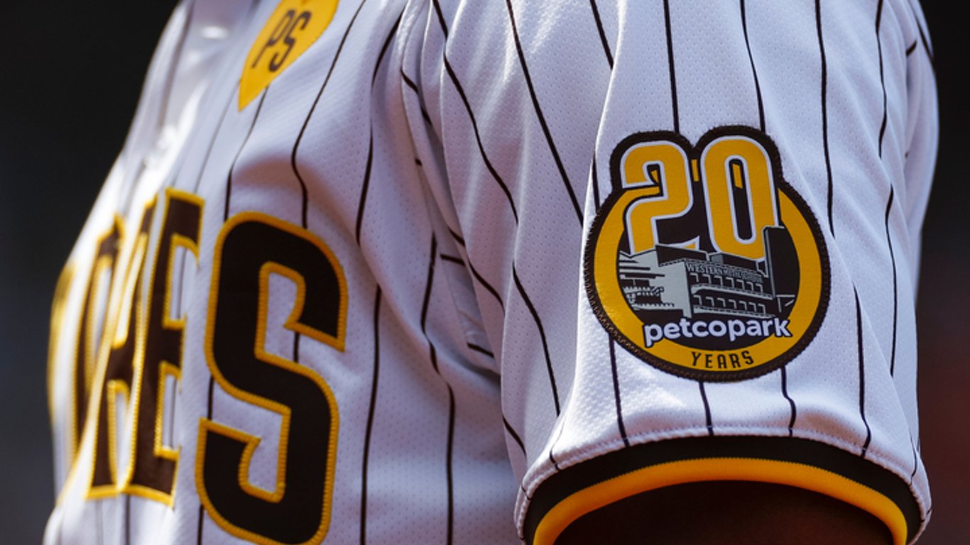 Padres nombran a John Seidler como líder mientras el equipo busca estabilidad tras el legado de Peter.