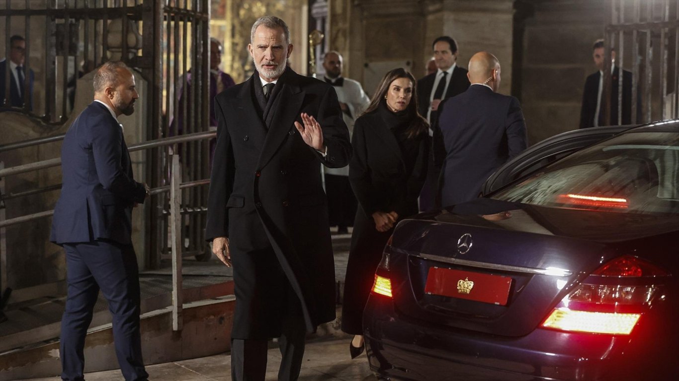 Felipe VI en la encrucijada: entre la monarquía y la crisis democrática en España