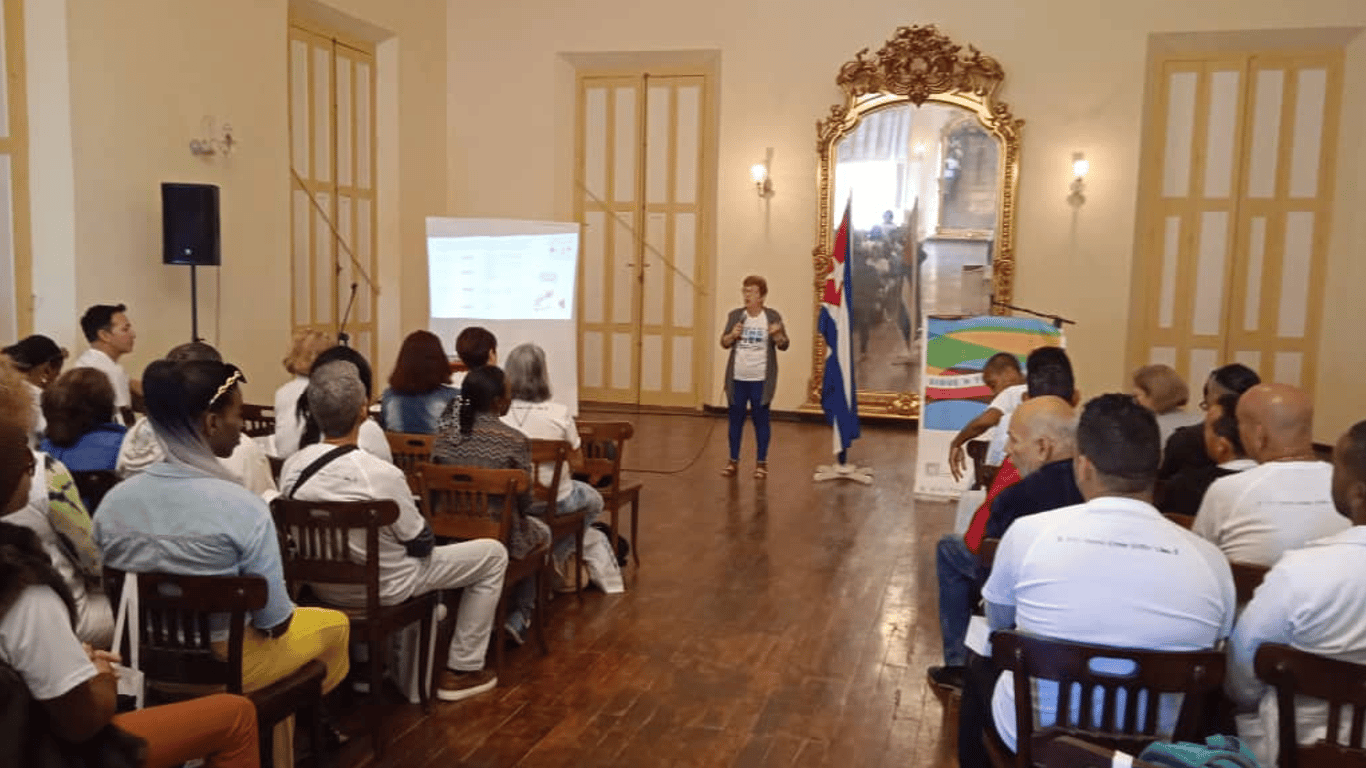 Cuba lanza campaña "Sigue a tu ritmo" para promover la profilaxis PrEP contra el VIH