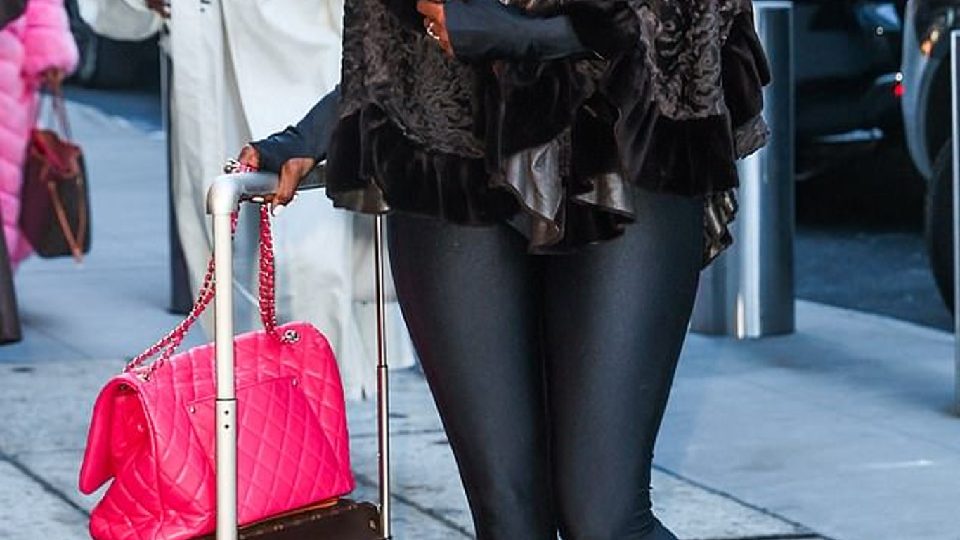 NeNe Leakes brilla en Nueva York antes del programa de Tamron Hall y provoca un regreso en RHOA.