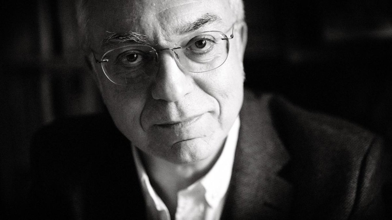 Javier Moreno Luzón gana el Premio Nacional de Historia 2024 por "El rey patriota"