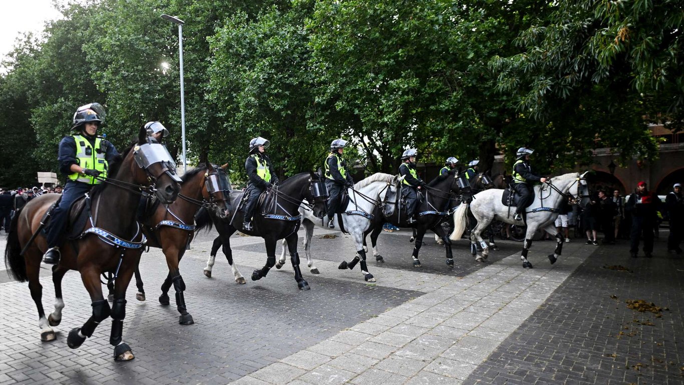 Bristol Faces Tensions After Weekend Violence Linked to Tragic Incident in Merseyside