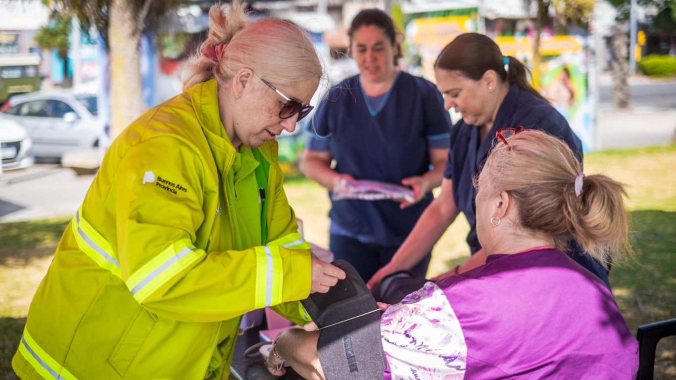 Salud en tu Barrio: Atención médica y talleres en Plaza España y CID Pueyrredon