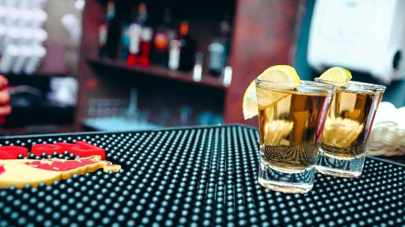 Paquita la del Barrio: un legado de autenticidad en el marketing del tequila