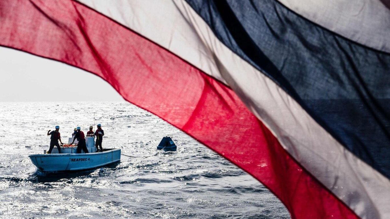 El buque de investigación tailandés mejora la detección de tsunamis para proteger vidas costeras en el océano.