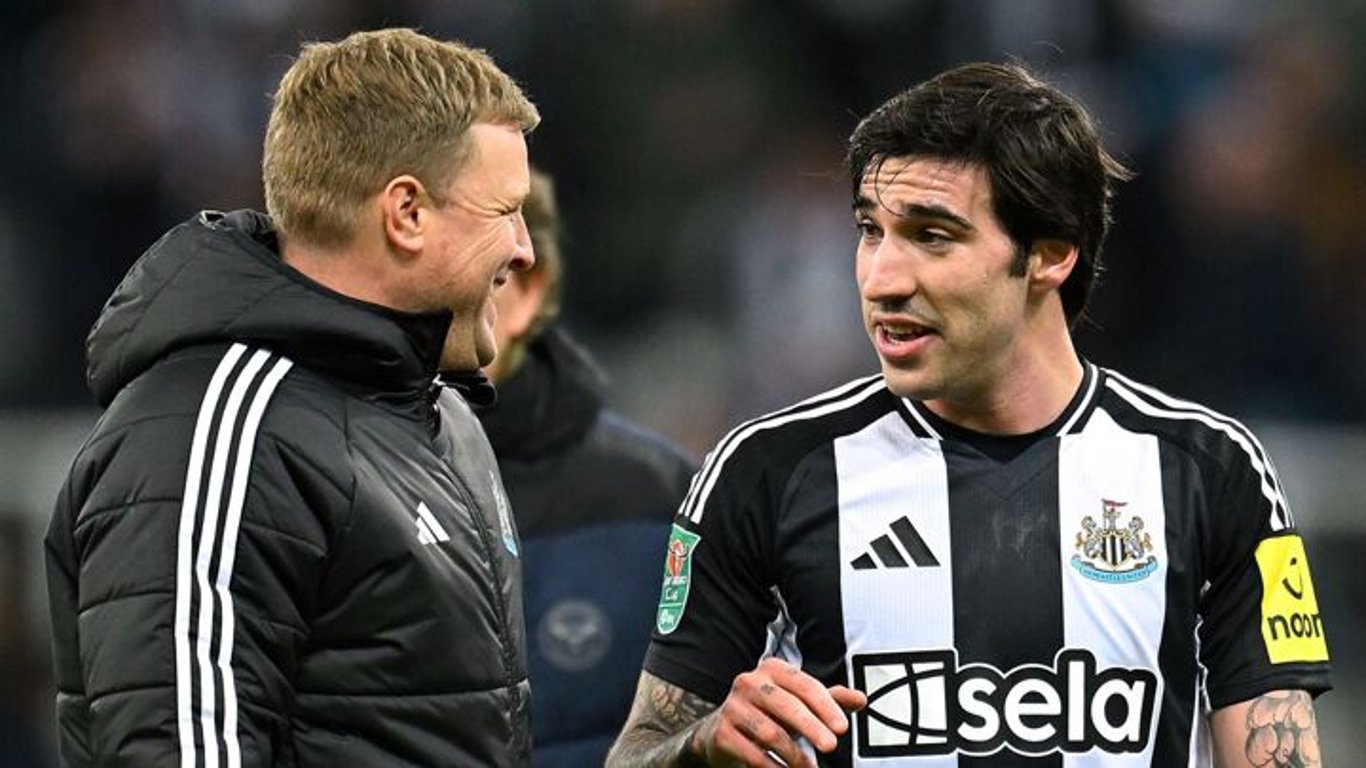 El Remarkable Revival de Newcastle: El Cambio Táctico de Howe Impulsa el Ascenso en la Primera División