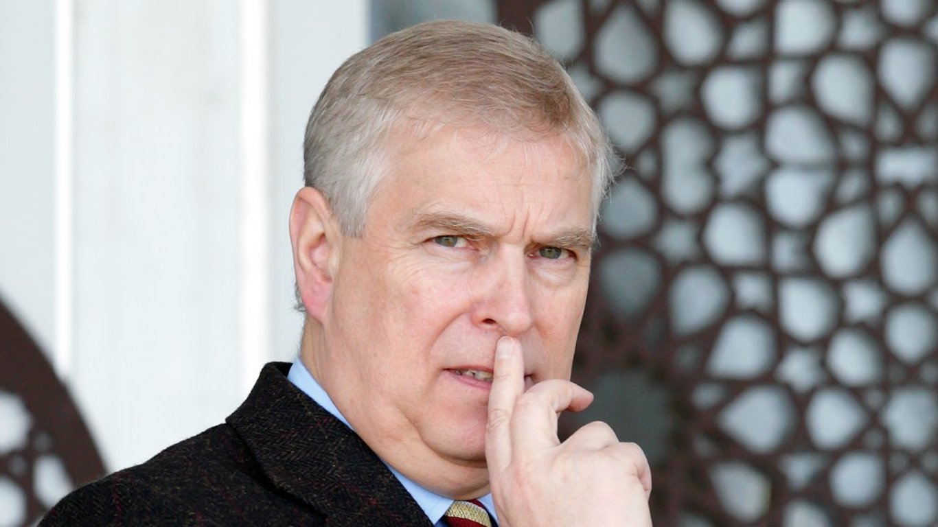 La Familia Real Enfrenta Turbulencias: El Último Escándalo del Príncipe Andrés Desata una Crisis en el Palacio.