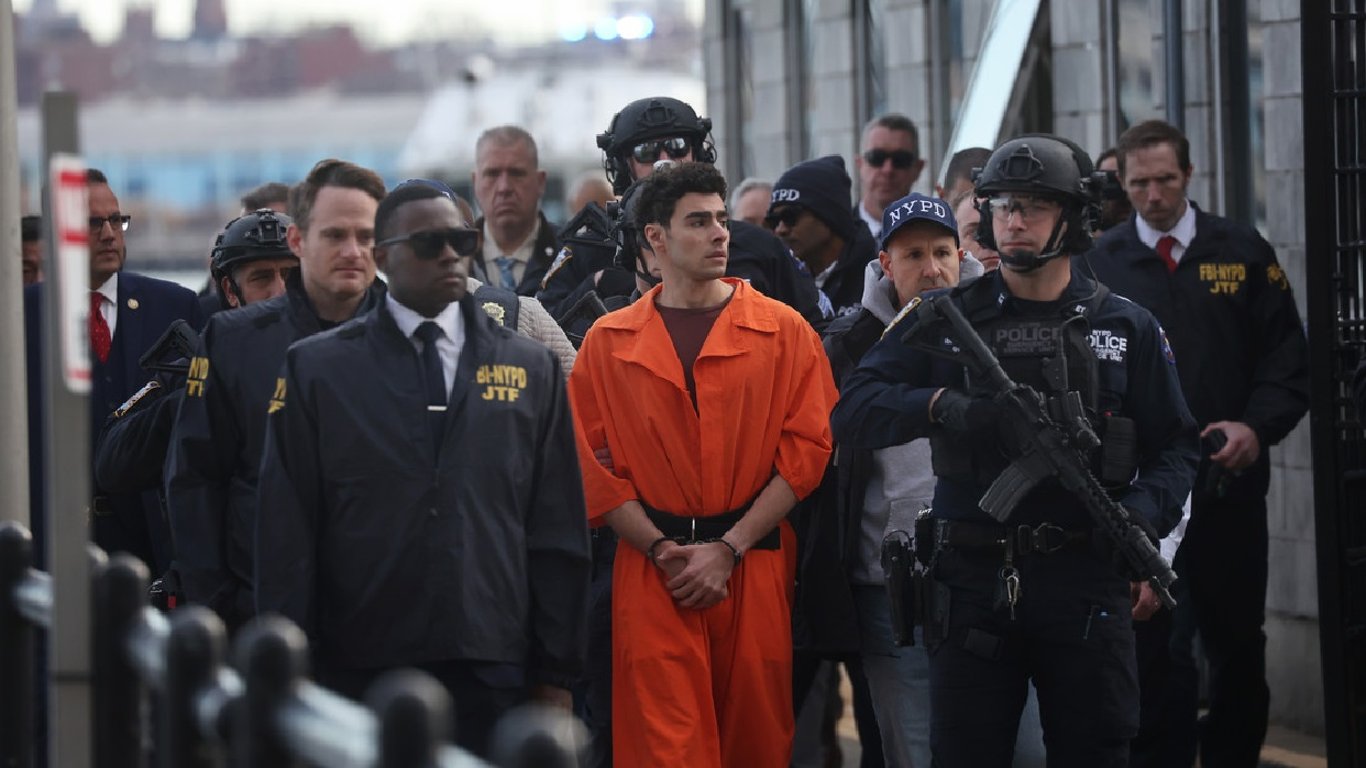 Luigi Mangione contrata al abogado Marc Agnifilo en caso del asesinato del CEO de UnitedHealthcare