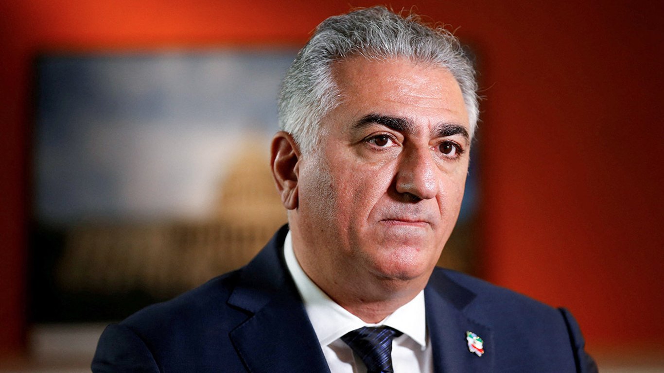 Creciente insatisfacción social en Irán desafía el regreso de la monarquía Pahlavi