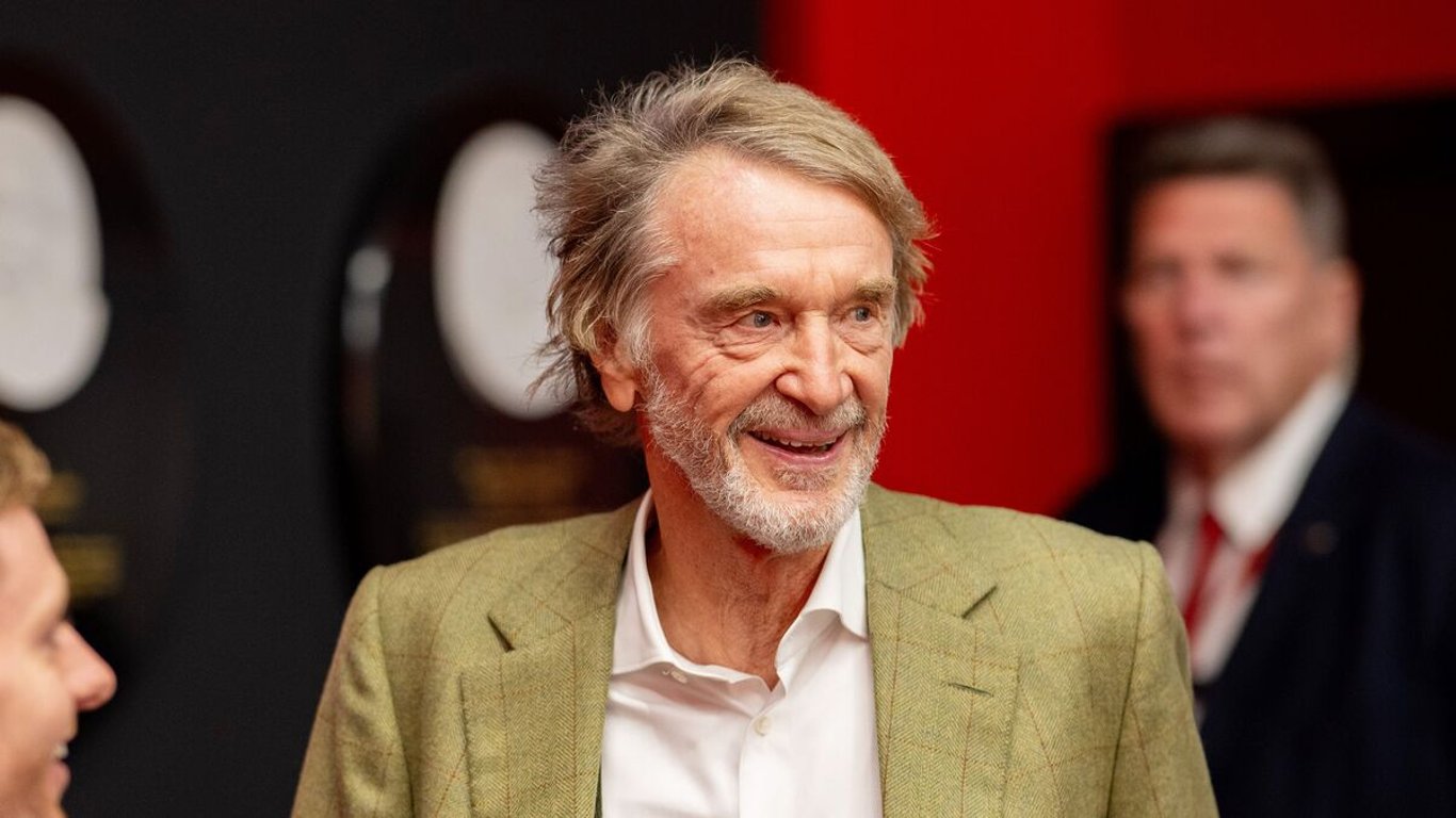 El futuro del Manchester United en duda: ¿Puede Ratcliffe equilibrar la ambición y la estabilidad?