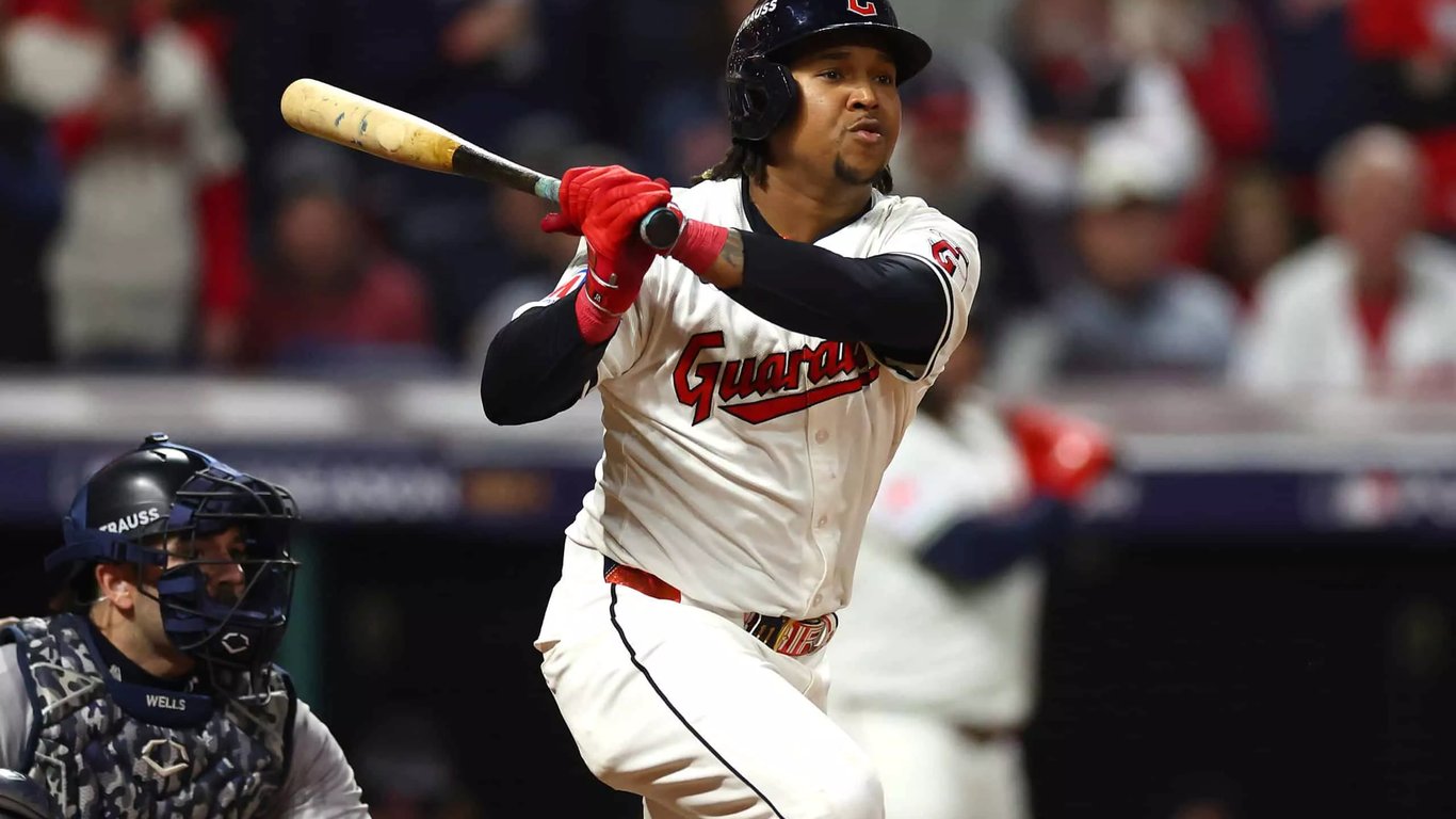 Los Cleveland Guardians enfrentan desafíos en la temporada baja con esperanzas de un renacer en 2024.