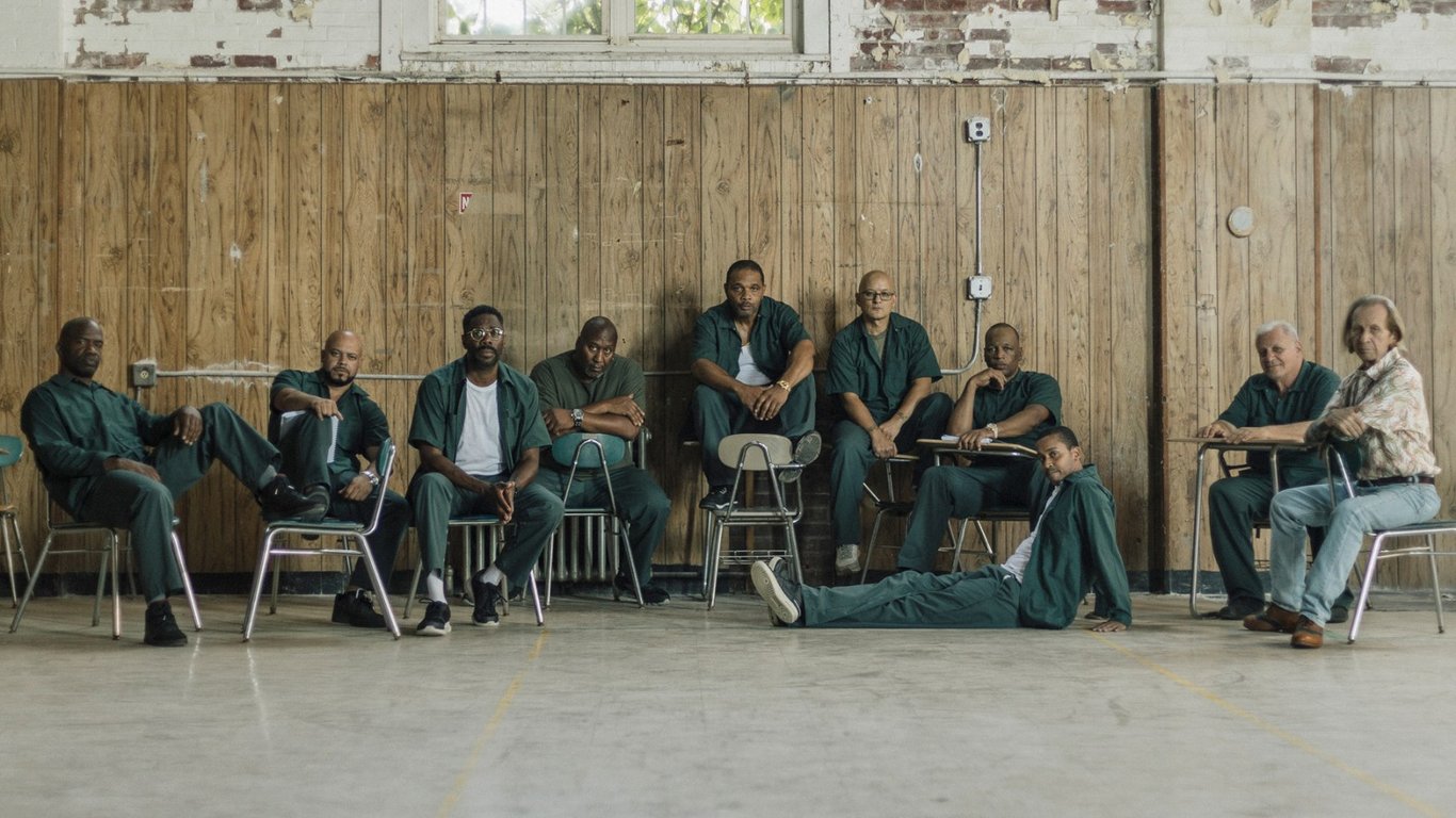 Nominaciones a los Globos de Oro generan debate: sorpresas, desaires y estrellas en ascenso brillan.