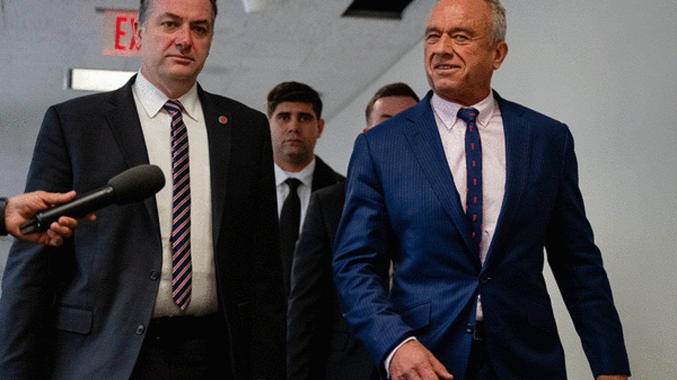 Expertos en salud pública alarmados por el posible papel de Kennedy en las decisiones sobre políticas de vacunas.