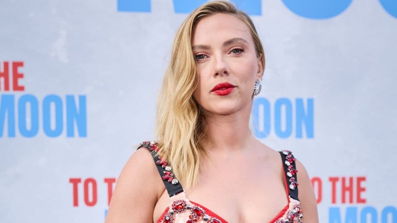 Scarlett Johansson denuncia deepfake y aboga por regulación de la inteligencia artificial