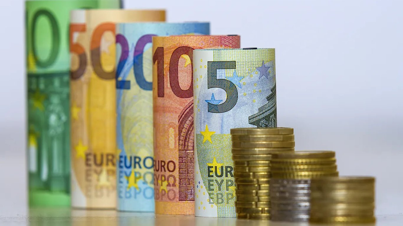 La eurozona cierra 2024 con contracción en actividad privada y retos económicos