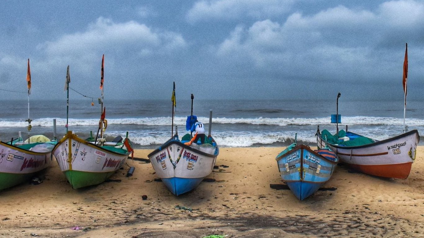 India refuerza la defensa costera con instalaciones de radar avanzadas para combatir ciclones.