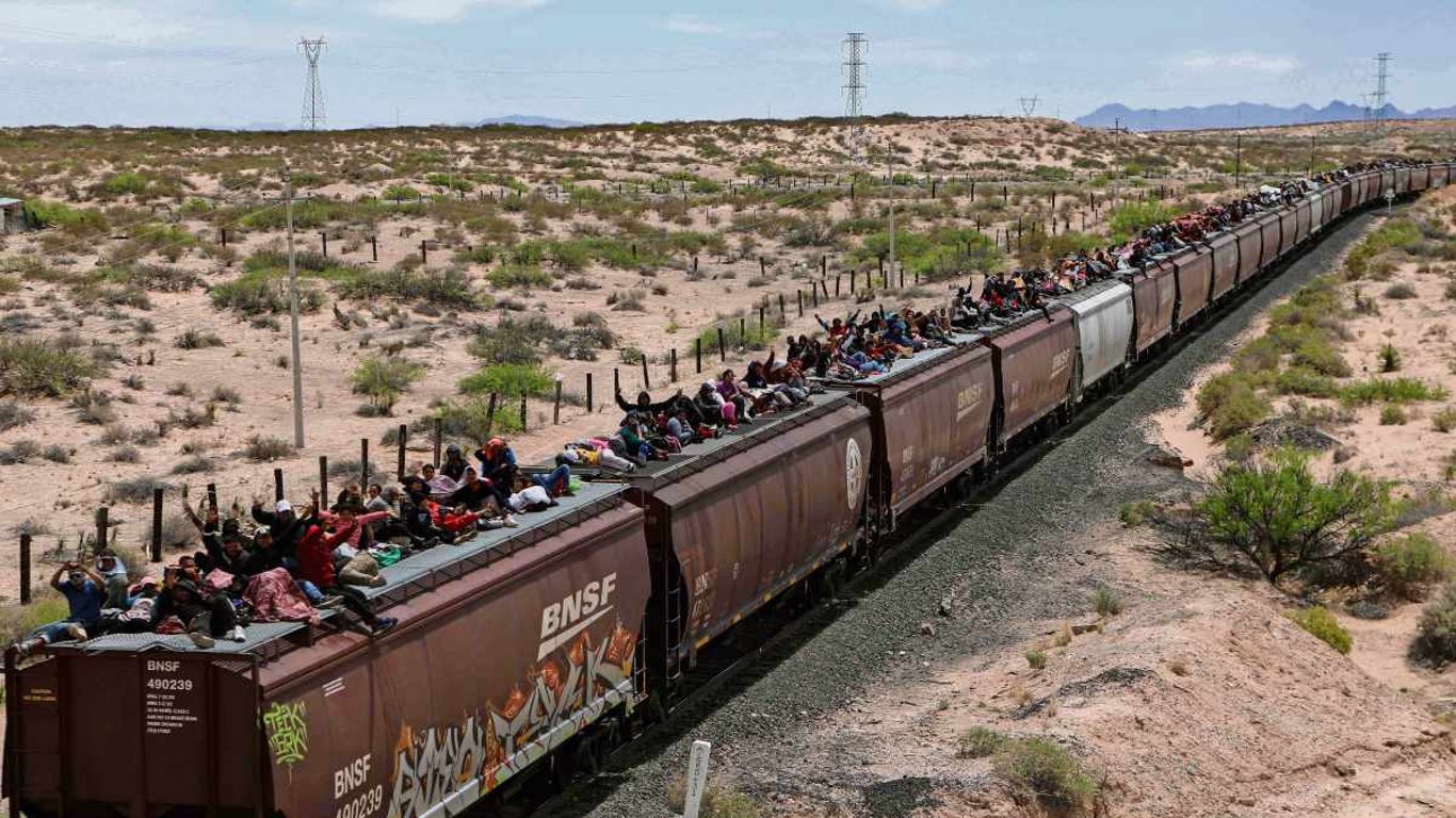 Crisis de violencia de género agobia a mujeres y niñas migrantes en México