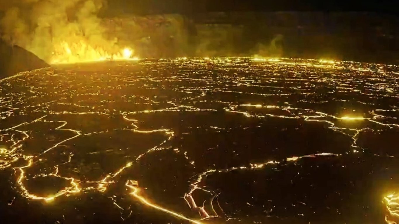 Kilauea Erupta Nuevamente: Fuentes de Lava Deslumbran mientras la Isla Grande de Hawái Cobra Vida.